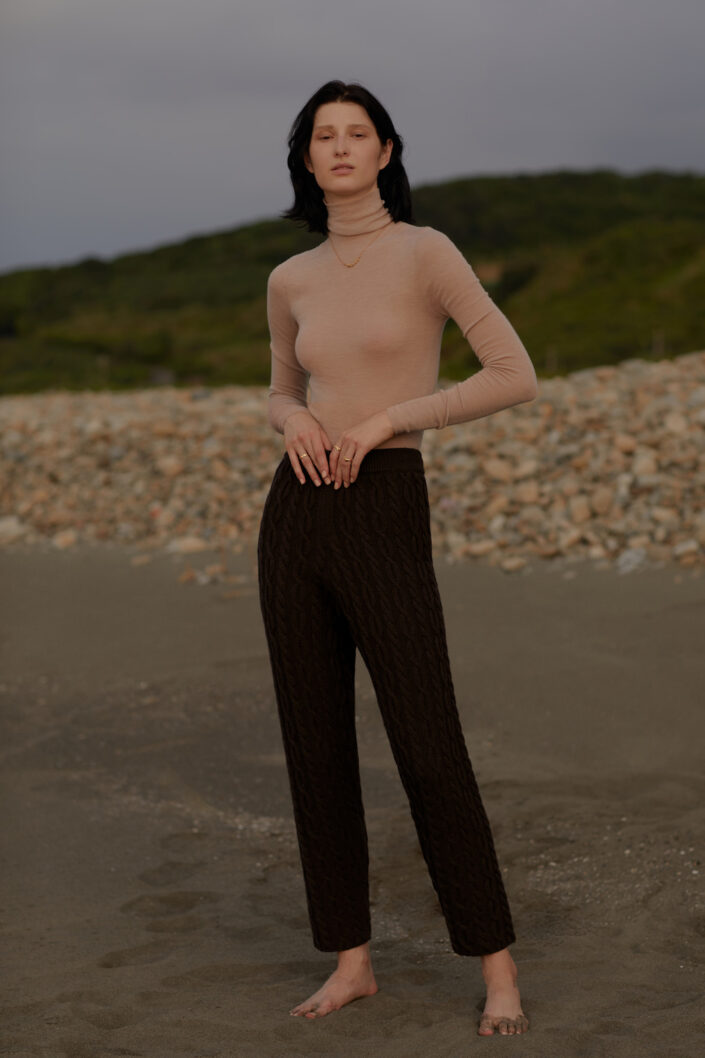 CHAMBRE DE FAN Pantalon Marron En Laine Mérinos Torsadé